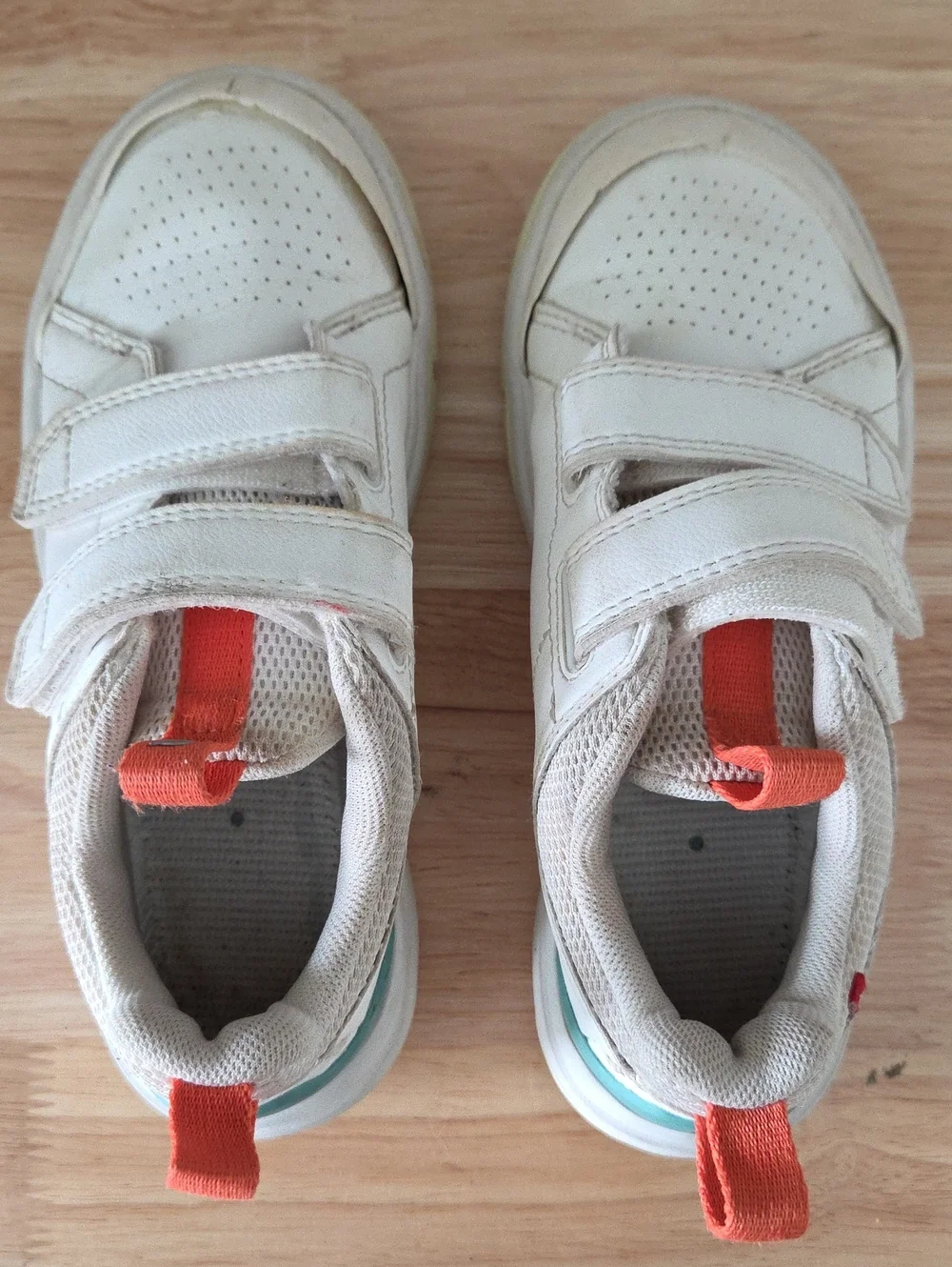 ON The Roger Kid Shoes K13